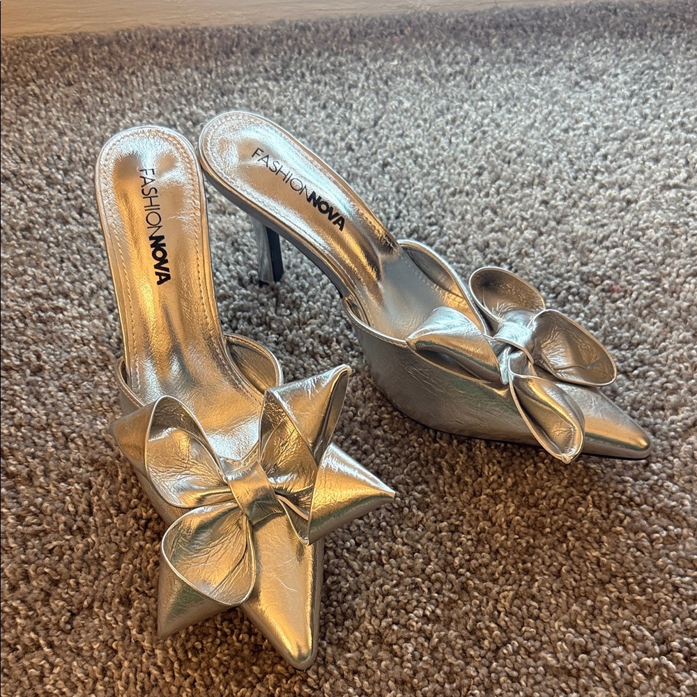 Fashion Nova Metallic Silver Bow Heels
